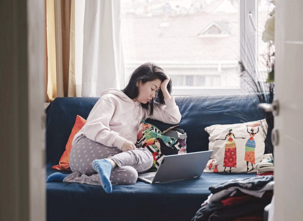 MẸO NHỎ TRÁNH MỆT MỎI KHI LÀM VIỆC TẠI NHÀ