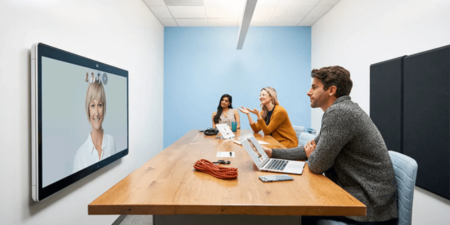 Làm việc từ xa – ADEMAX mang đến giải pháp làm việc từ xa tốc độ, hiệu quả