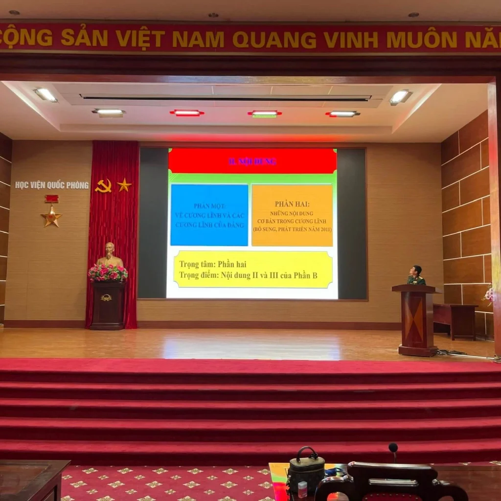 Học viện Quốc phòng